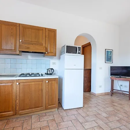 Le Prade - Goelba شقة بورتوفيرّايو