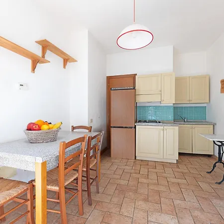 Le Prade - Goelba Appartement